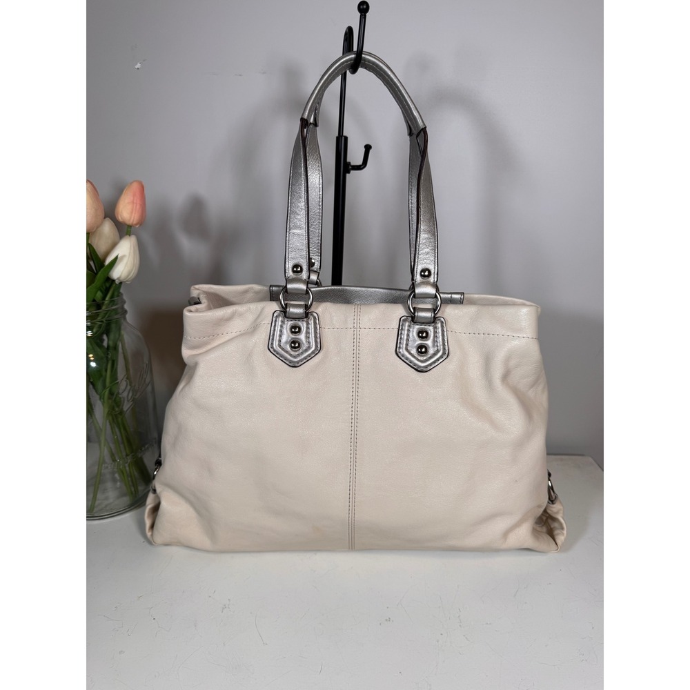 Coach Ashley Leather Carryall Cream Metallic Silver Shoulder Bag F19243 - Picture 2 of 11